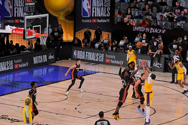 NBA比赛